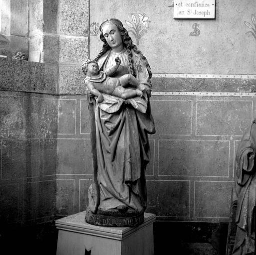 Statue en bois peint : Vierge à l'Enfant - © Ministère de la Culture (France), Médiathèque du patrimoine et de la photographie, diffusion RMN-GP