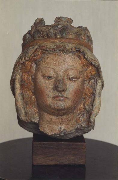 statue : tête de la Vierge, vue générale - © Ministère de la Culture (France), Médiathèque du patrimoine et de la photographie (objets mobiliers), tous droits réservés