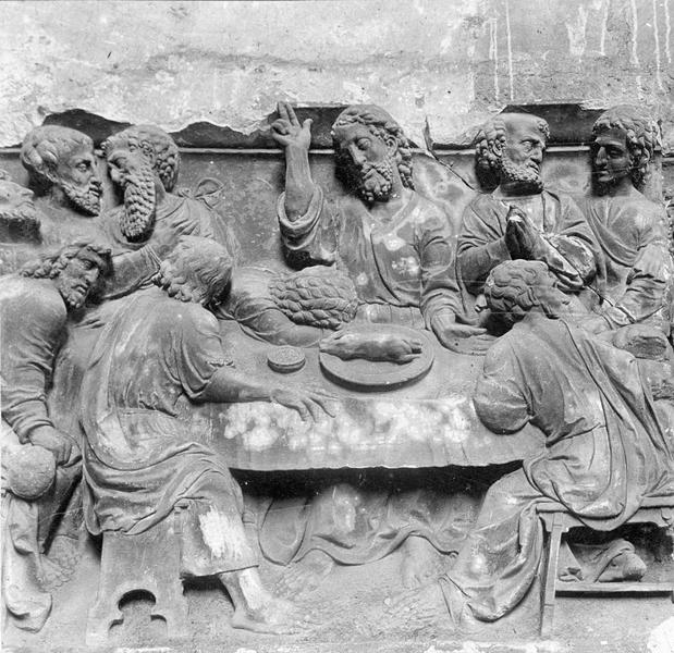 retable, 2 bas-reliefs : la Cène, la Mise au tombeau