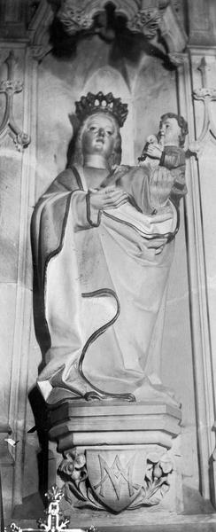 statue : Vierge à l'Enfant - © Ministère de la Culture (France), Médiathèque du patrimoine et de la photographie (objets mobiliers), tous droits réservés