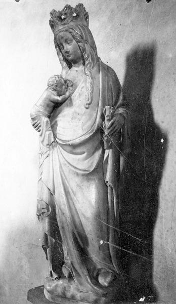 statue : Vierge à l'Enfant - © Ministère de la Culture (France), Médiathèque du patrimoine et de la photographie (objets mobiliers), tous droits réservés