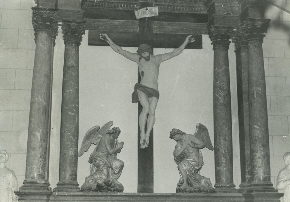 Retable de la Crucifixion du Christ