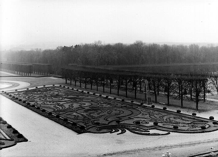 Parc : parterres de broderies