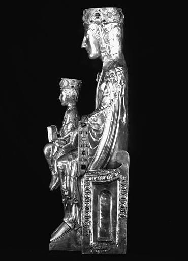 Statue en feuilles d'argent sur âme de bois : Vierge à l'Enfant, profil