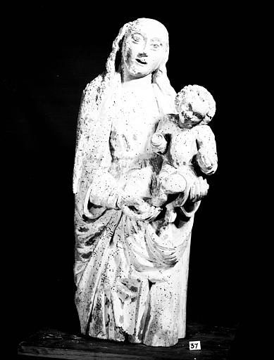 Statue en bois sculpté et peint : Vierge à l'Enfant