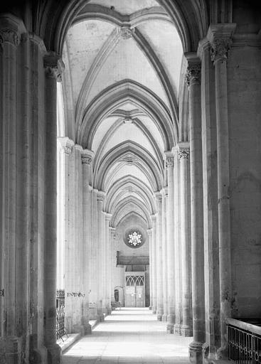 Collatéral sud, vers l'ouest