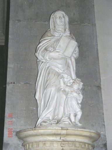 statue : Sainte Aldegonde debout, accompagnée par un ange, marbre blanc, 17e siècle - © Ministère de la Culture (France), Médiathèque du patrimoine et de la photographie (objets mobiliers), tous droits réservés