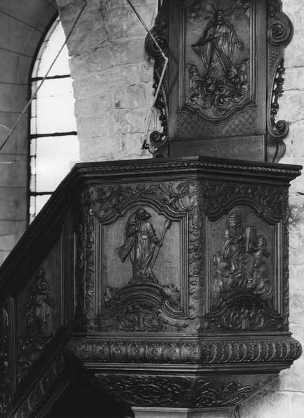 chaire à prêcher, vue partielle