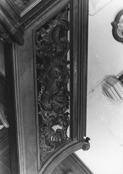 chaire à prêcher, détail de la rampe de l'escalier