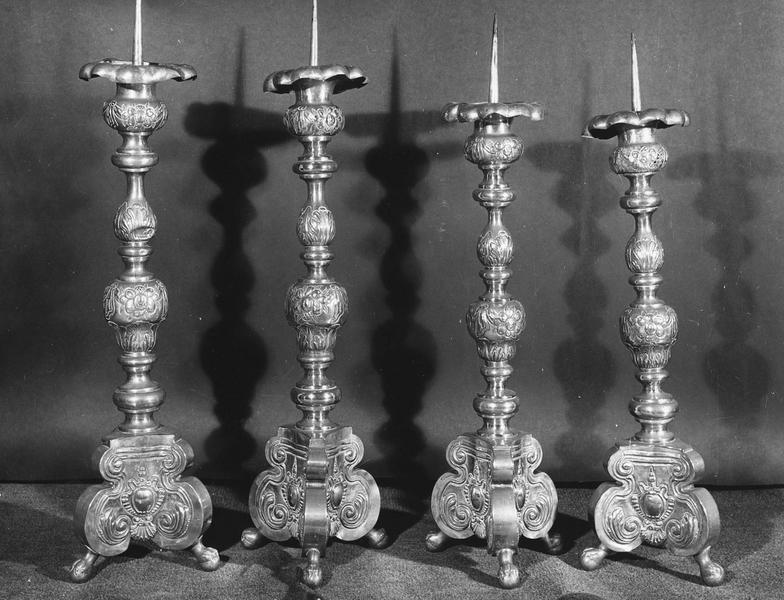 chandeliers (4), vue générale - © Ministère de la Culture (France), Médiathèque  du patrimoine et de la photographie (objets mobiliers), tous droits réservés