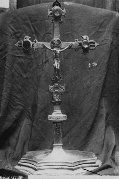 croix d'autel, vue générale