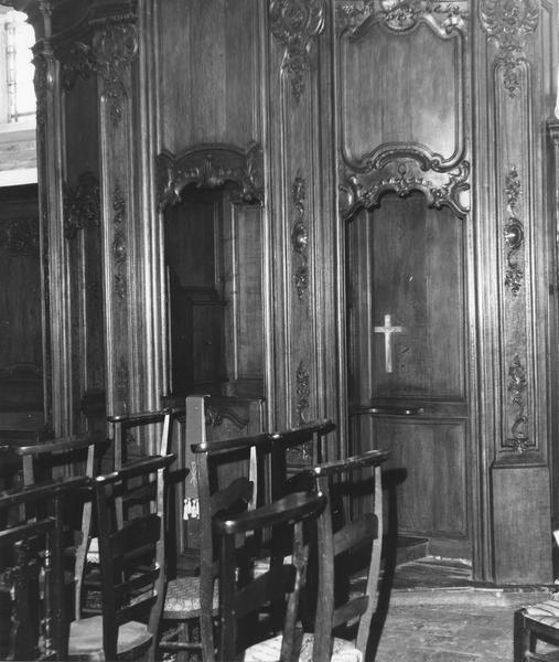 confessionnal, vue partielle