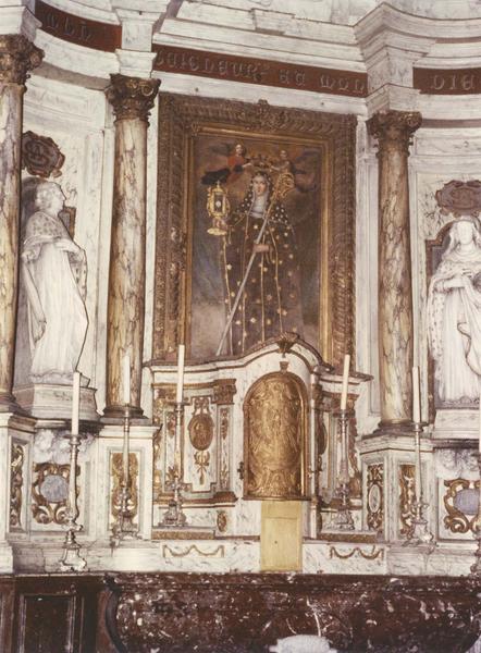 tabernacle, tableau du maître-autel : sainte Aldegonde, vue générale - © Ministère de la Culture (France), Médiathèque du patrimoine et de la photographie (objets mobiliers), tous droits réservés