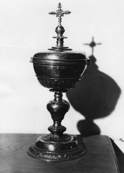 ciboire, vue générale - © Ministère de la Culture (France), Médiathèque du patrimoine et de la photographie (objets mobiliers), tous droits réservés