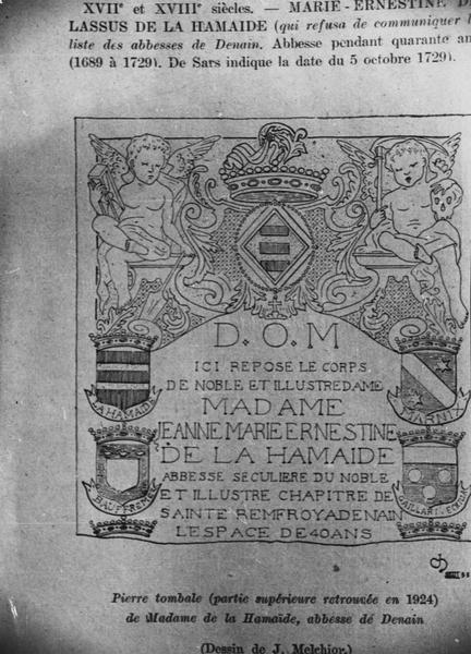 dalle funéraire de Jeanne Marie Ernestine de La Hamaïde, abbesse du chapitre noble de Denain (1689-1729), vue générale - © Ministère de la Culture (France), Médiathèque du patrimoine et de la photographie (objets mobiliers), tous droits réservés