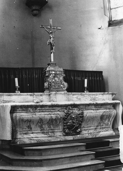 croix d'autel du maître-autel style Louis XVI, vue générale - © Ministère de la Culture (France), Médiathèque du patrimoine et de la photographie (objets mobiliers), tous droits réservés