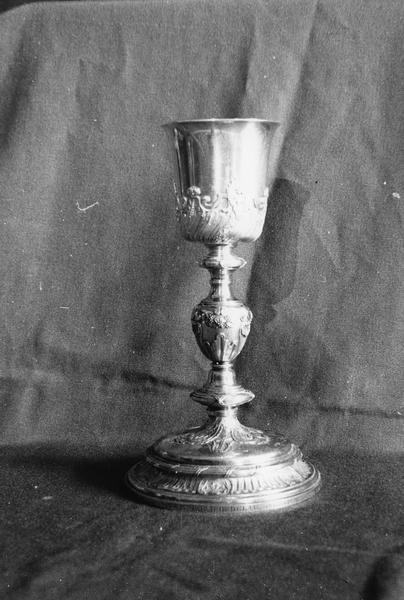 calice, vue générale - © Ministère de la Culture (France), Médiathèque du patrimoine et de la photographie (objets mobiliers), tous droits réservés