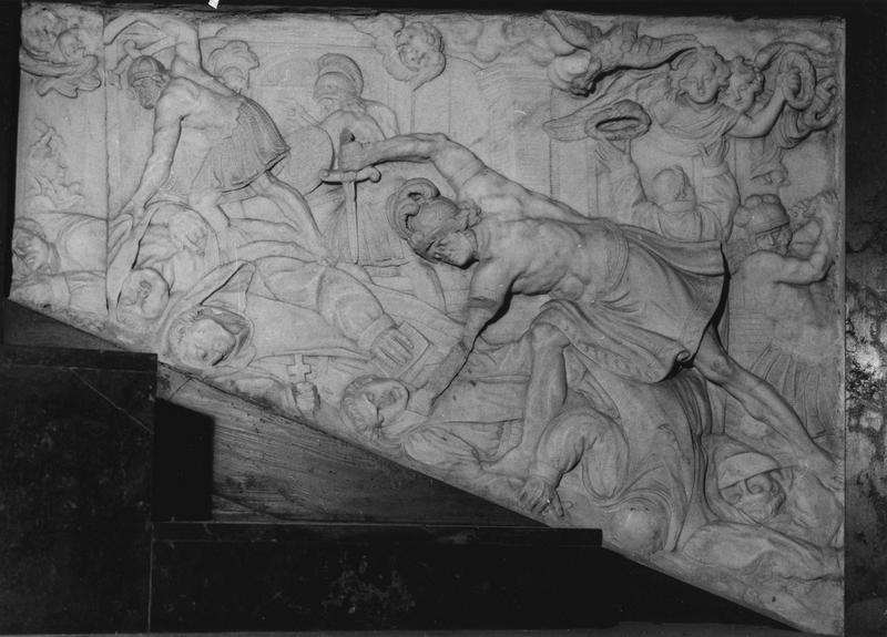 bas-relief : Scènes de la prise de l'abbaye de saint Amand par les normands, vue générale - © Ministère de la Culture (France), Médiathèque du patrimoine et de la photographie (objets mobiliers), tous droits réservés