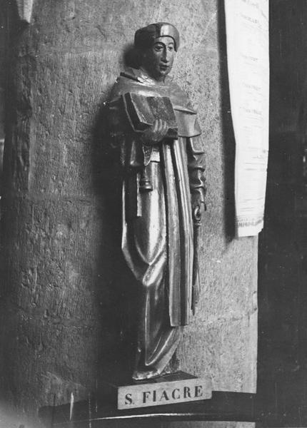 statue : Saint fiacre, vue générale - © Ministère de la Culture (France), Médiathèque du patrimoine et de la photographie (objets mobiliers), tous droits réservés