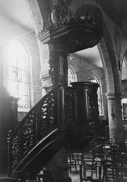 chaire à prêcher, vue générale - © Ministère de la Culture (France), Médiathèque du patrimoine et de la photographie (objets mobiliers), tous droits réservés