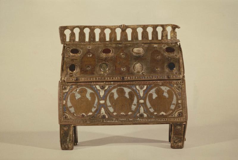 châsse, reliquaire, vue reliquaire - © Ministère de la Culture (France), Médiathèque du patrimoine et de la photographie (objets mobiliers), tous droits réservés