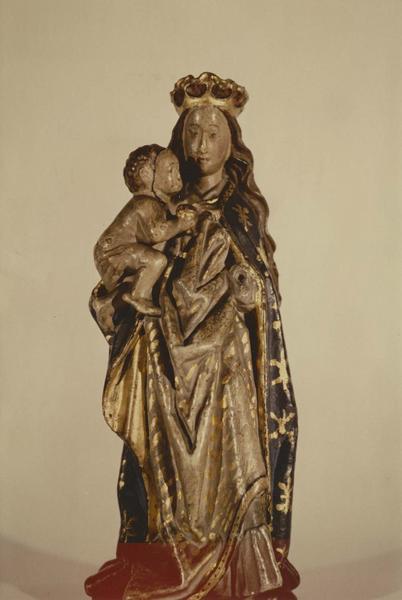 statue : Vierge à l'Enfant, vue générale - © Ministère de la Culture (France), Médiathèque du patrimoine et de la photographie (objets mobiliers), tous droits réservés