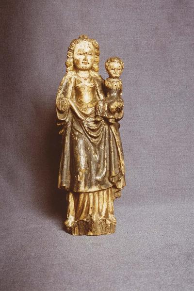 statue : Vierge à l'Enfant, vue générale - © Ministère de la Culture (France), Médiathèque du patrimoine et de la photographie (objets mobiliers), tous droits réservés