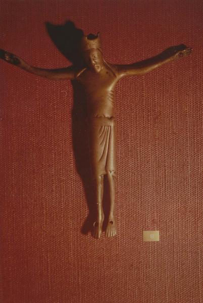 statue : Christ, vue générale - © Ministère de la Culture (France), Médiathèque du patrimoine et de la photographie (objets mobiliers), tous droits réservés