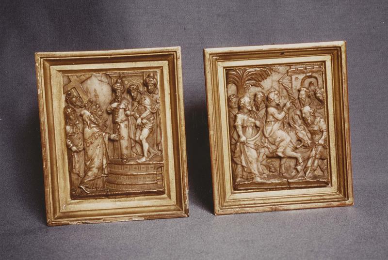 bas-reliefs (2) : Entrée à Jérusalem (l'), Ecce Homo, vue générale - © Ministère de la Culture (France), Médiathèque du patrimoine et de la photographie (objets mobiliers), tous droits réservés