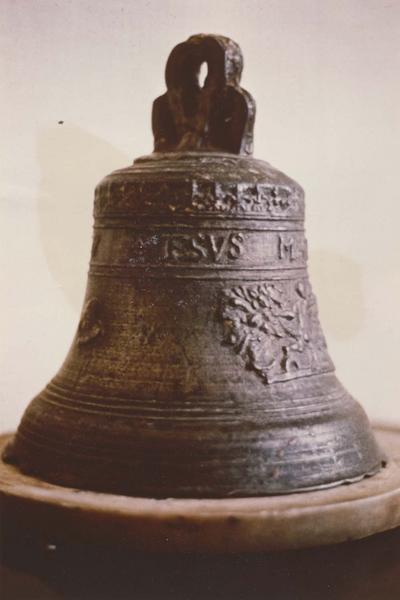 cloche, vue générale - © Ministère de la Culture (France), Médiathèque du patrimoine et de la photographie (objets mobiliers), tous droits réservés