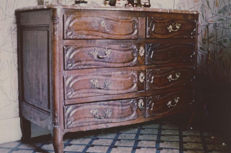 commode, vue générale - © Ministère de la Culture (France), Médiathèque du patrimoine et de la photographie (objets mobiliers), tous droits réservés