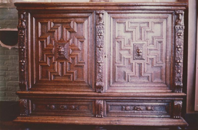 buffet (n° 1), vue générale - © Ministère de la Culture (France), Médiathèque du patrimoine et de la photographie (objets mobiliers), tous droits réservés
