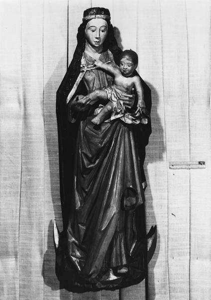 statue : Vierge à l'Enfant, vue générale - © Ministère de la Culture (France), Médiathèque du patrimoine et de la photographie (objets mobiliers), tous droits réservés