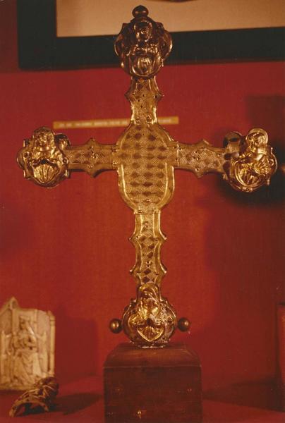 Croix de procession