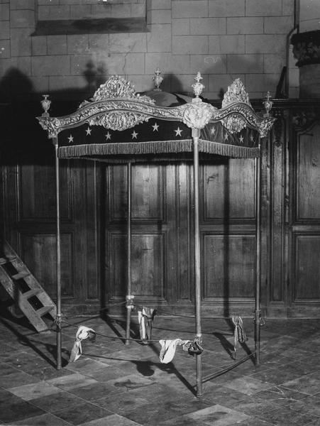 dais de procession, vue générale