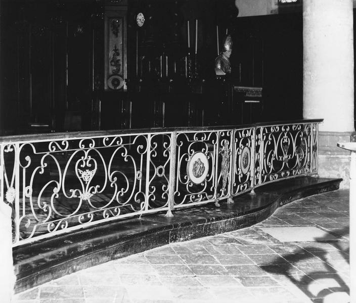 clôture de choeur (grille de communion), vue générale - © Ministère de la Culture (France), Médiathèque du patrimoine et de la photographie (objets mobiliers), tous droits réservés