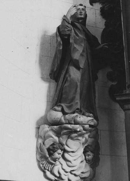 statue (en pendant) : Saint François d'Assise, vue générale