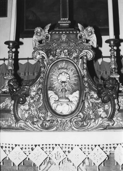 maître-autel, style Louis XVI, tabernacle,vue générale - © Ministère de la Culture (France), Médiathèque  du patrimoine et de la photographie (objets mobiliers), tous droits réservés