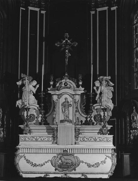 autel, gradins d'autel, tabernacle, statues (2) (maître-autel), vue générale