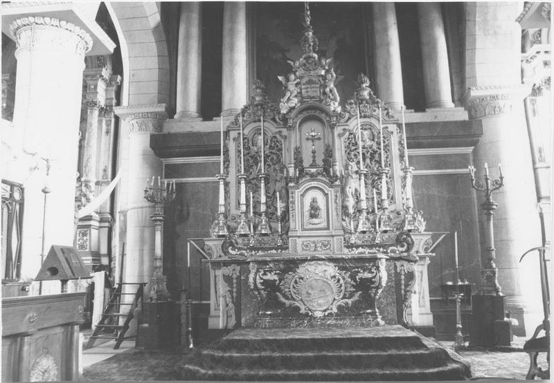 autel (maître-autel) style Louis XV, vue générale - © Ministère de la Culture (France), Médiathèque du patrimoine et de la photographie (objets mobiliers), tous droits réservés