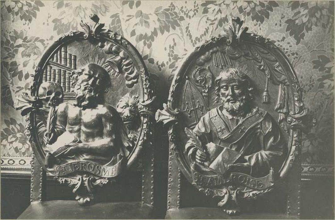 2 bas-reliefs :  saint Jérôme, saint Ambroise - © Ministère de la Culture (France), Médiathèque du patrimoine et de la photographie, diffusion GrandPalaisRmn Photo