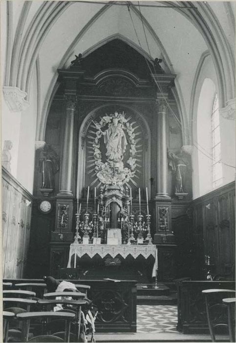 Maître-autel (autel, retable, tabernacle, exposition)