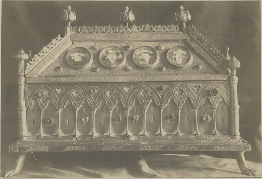 châsse dite des Onze-Mille-Vierges - © Ministère de la Culture (France), Médiathèque du patrimoine et de la photographie, diffusion GrandPalaisRmn Photo