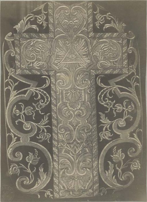 chasuble, 2 dalmatiques