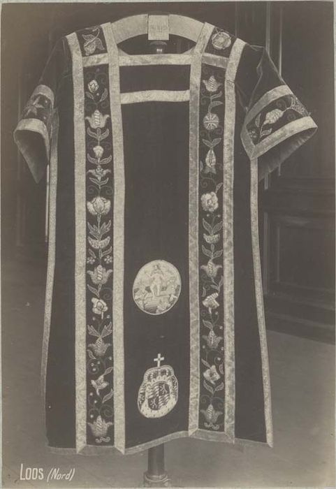 chasuble (ensemble de 2 dalmatiques)