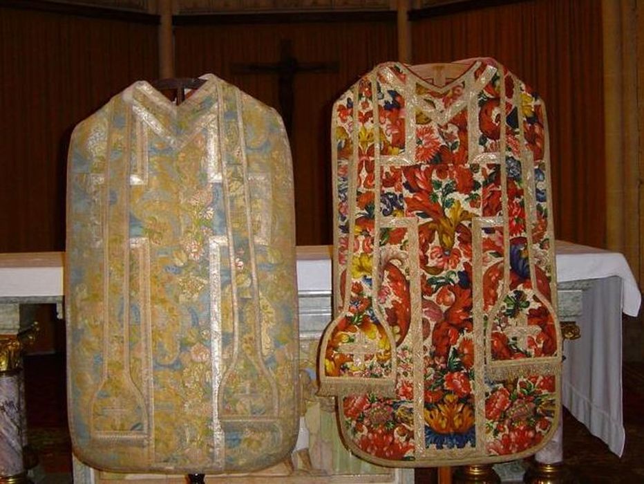 chasubles