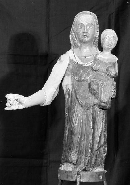 Statue : Vierge à l'Enfant