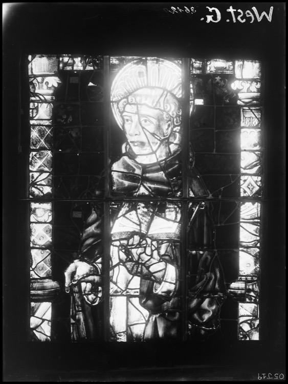Vitraux du bras nord du transept, côté ouest, fenêtre nord [Baie 213]