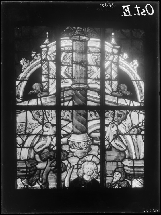 Vitraux du bras nord du transept, côté est, fenêtre sud [Baie 207]