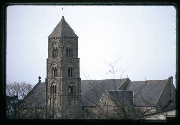 Vue d'ensemble de la toiture ; Clocher